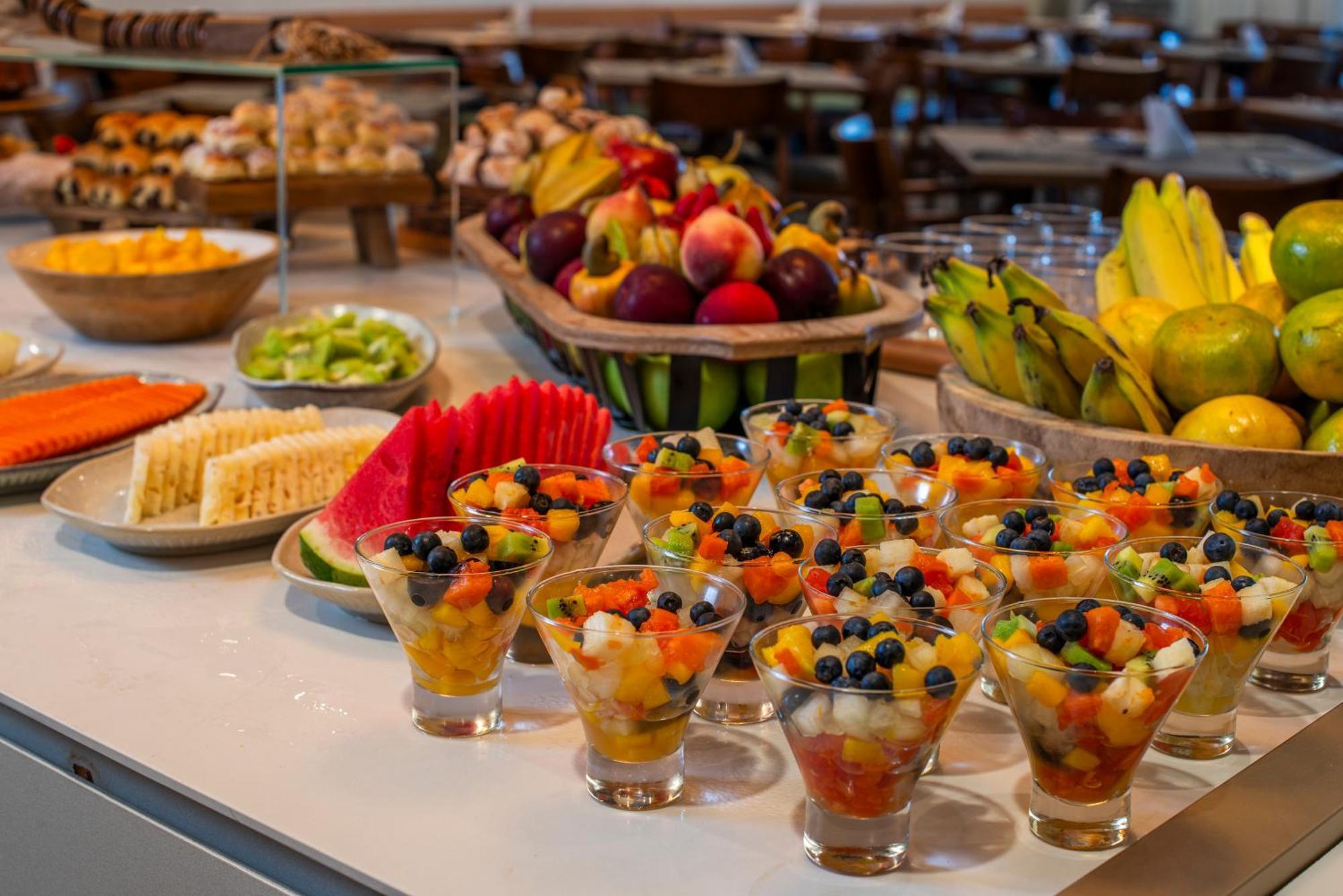 Lifestyle Laghetto Collection Hotel Rio de Janeiro Exterior photo Fruit salad