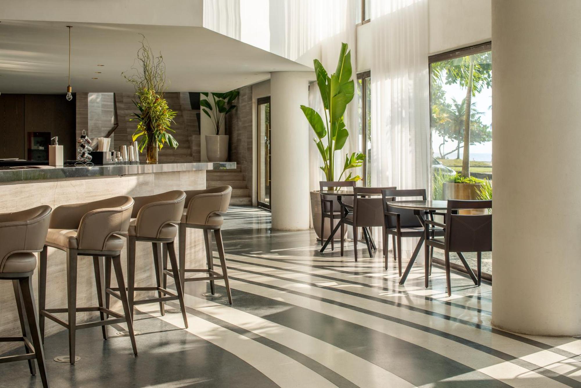 Lifestyle Laghetto Collection Hotel Rio de Janeiro Exterior photo The bar at the hotel